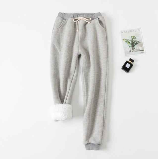 Lammvelours gepolsterte Jogginghose für ultimativen Komfort und Stil
