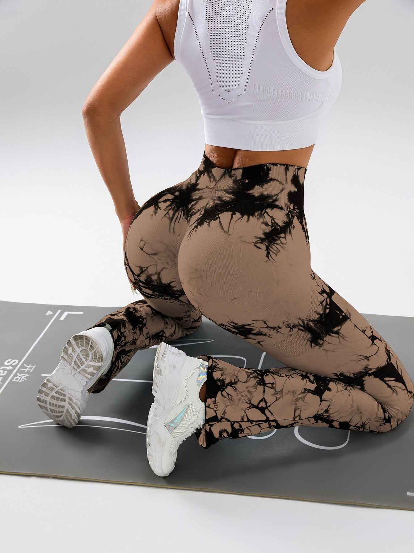 Hochtaillierte Yogahose mit Bauchkontrolle für Frauen – Tie-Dye Stretch Slimming Bootcut Fitness- und Sportleggings