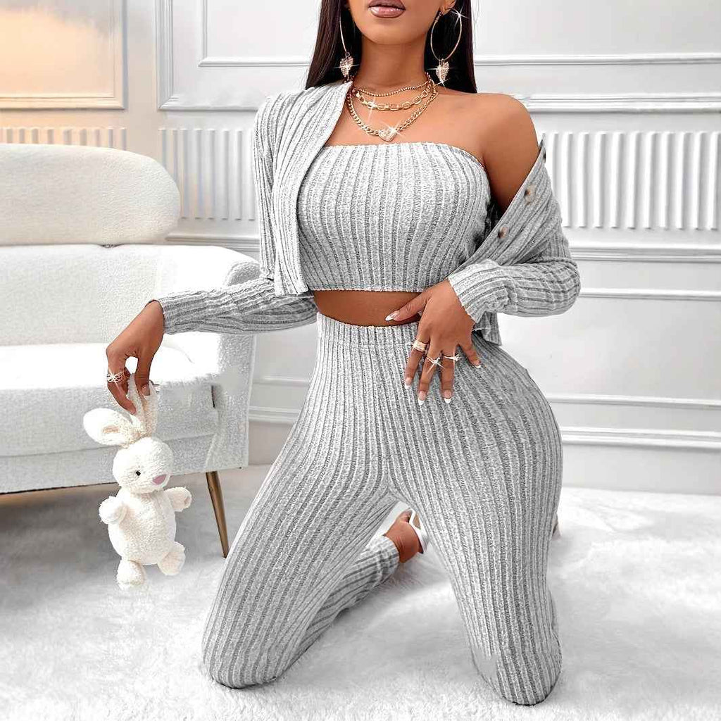 Dreiteiliges Damenmode-Set mit Cardigan und Top für stilvolle Outfits