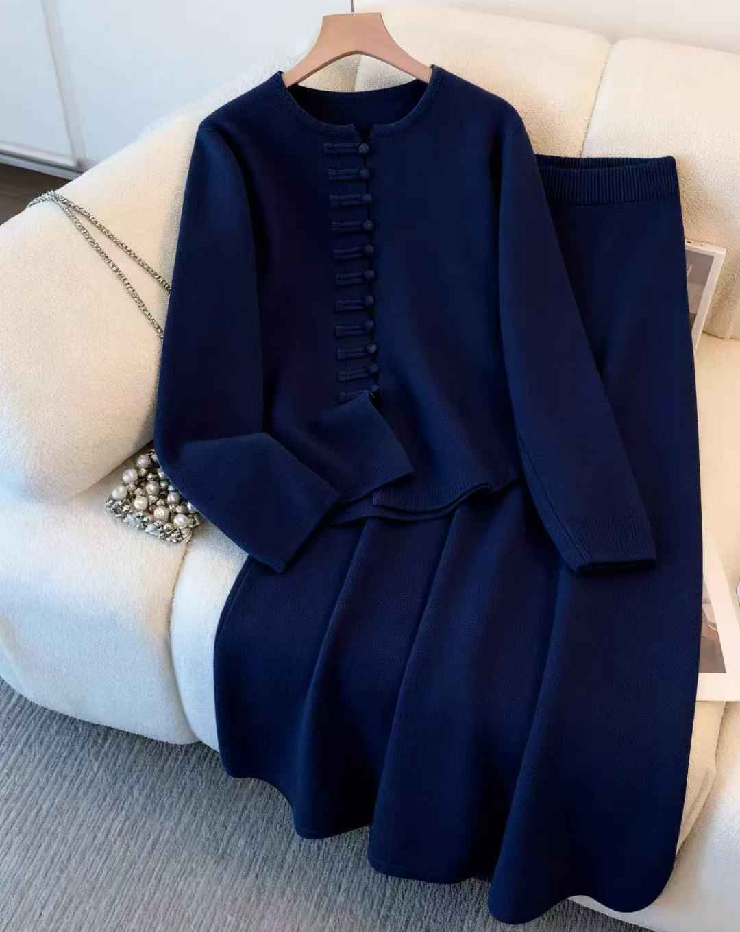 Damenmode Chinesischer Stil Kleid Set aus solidem Farbigen Material – Midikleid mit Sweater-Set