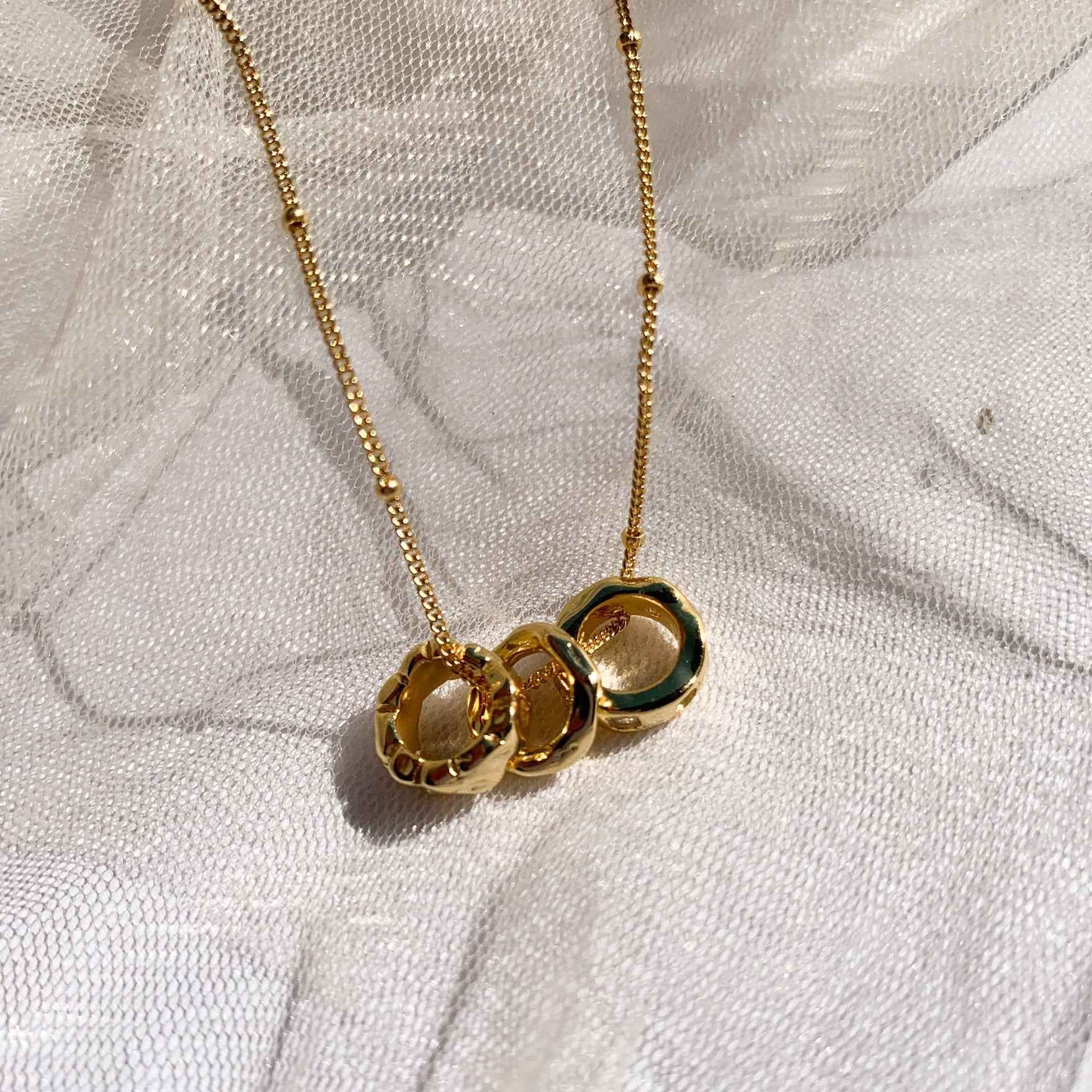 MALOU HALSKETTE - Einzigartiger Schmuck für jeden Anlass